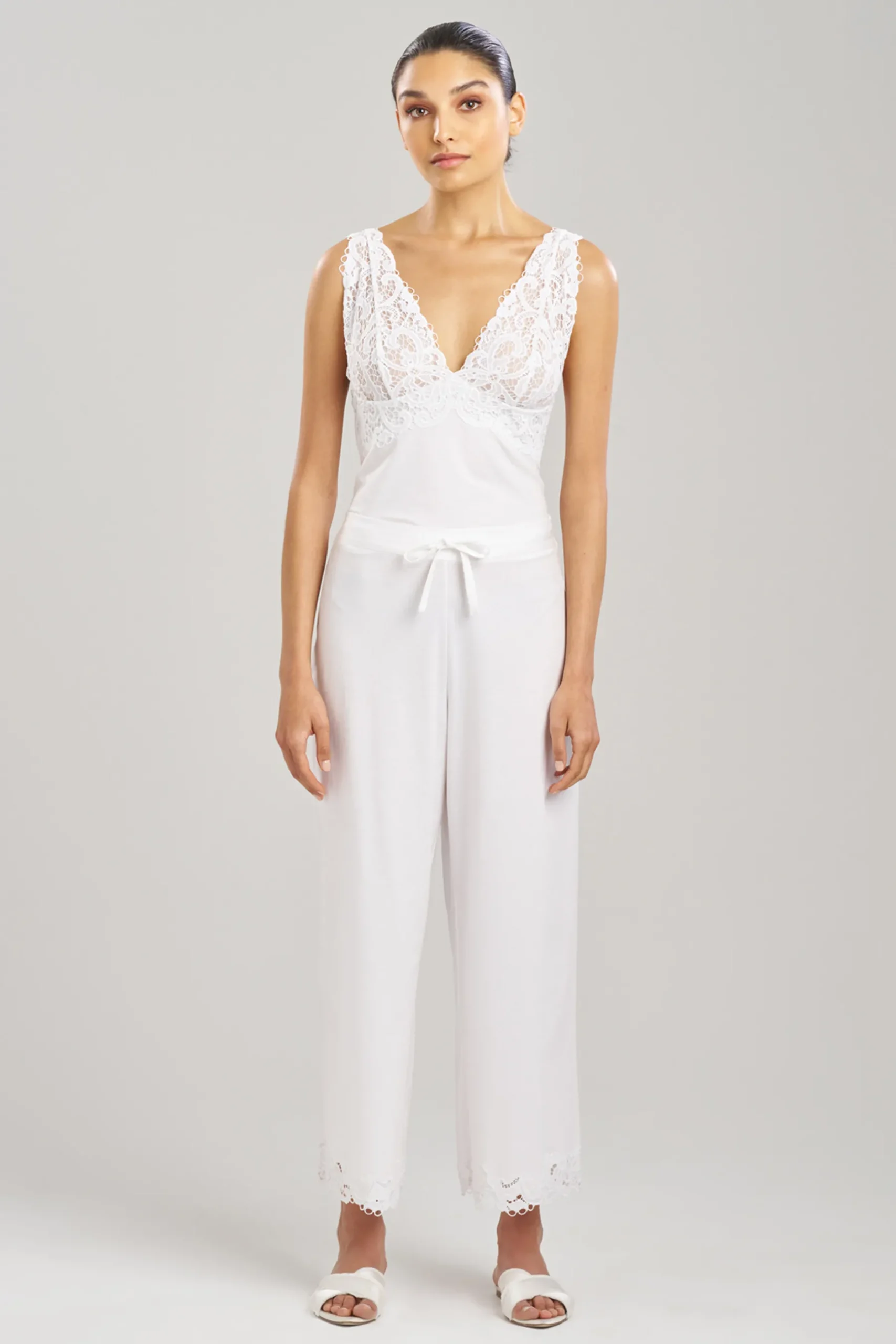 Natori Pajama Bottoms|Lounge Bottoms-Bliss Harmony Lace Applique Cropped Pants