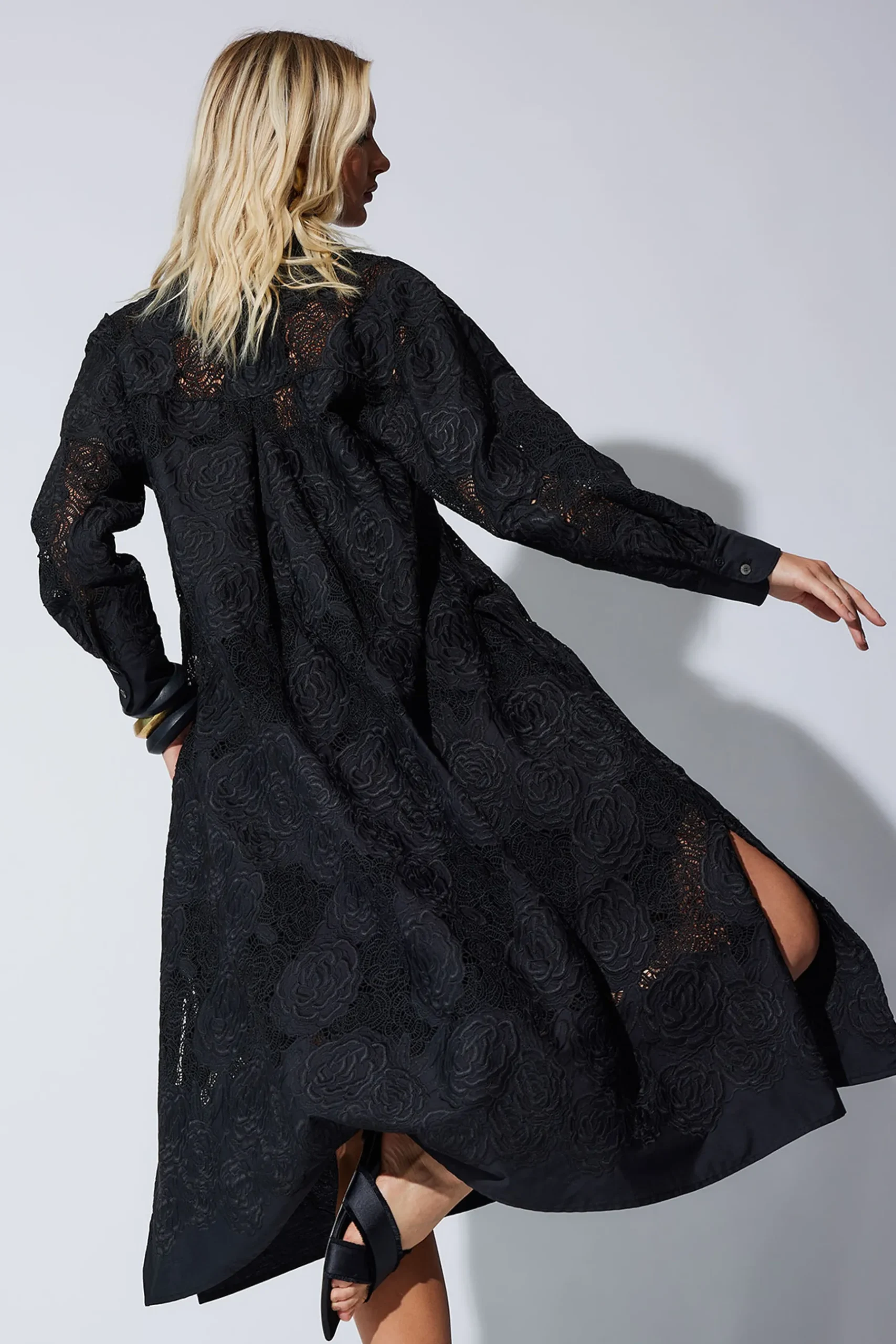Natori Dresses-Calado Embroidery Cotton Belted Dress