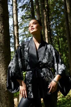Natori Robes & Kimonos-Dragon Embroidery Silk Wrap