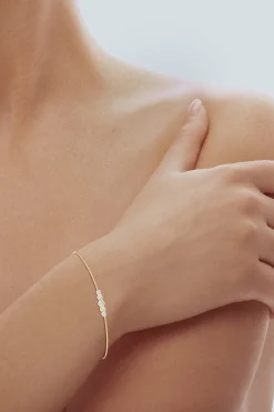 Natori Bracelets|Indochine-Indochine 14k Tapering Hexagon Diamond Bar Bracelet