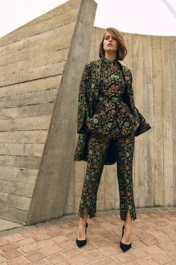 Natori Pants, Skirts & Shorts-Ornate Floral Pants