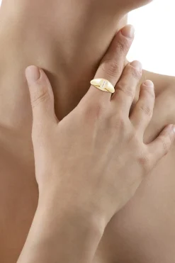 Natori Rings|Shangri-La-Shangri-La Yin-Yang 14K Gold And Diamond Signet Ring