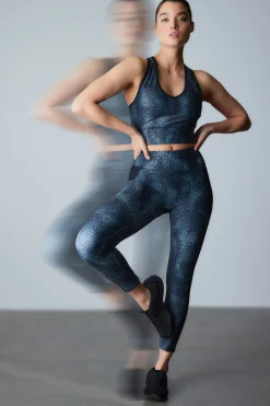 Natori Tops|Athleisure-Solstice V-Cropped Top