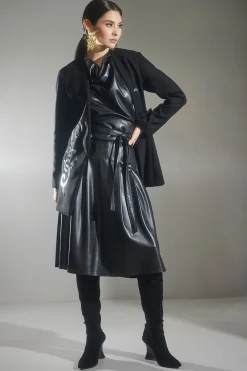 Natori Essentials|Plus Sizes-Vegan Luxe Lambskin A-line Pleated Skirt